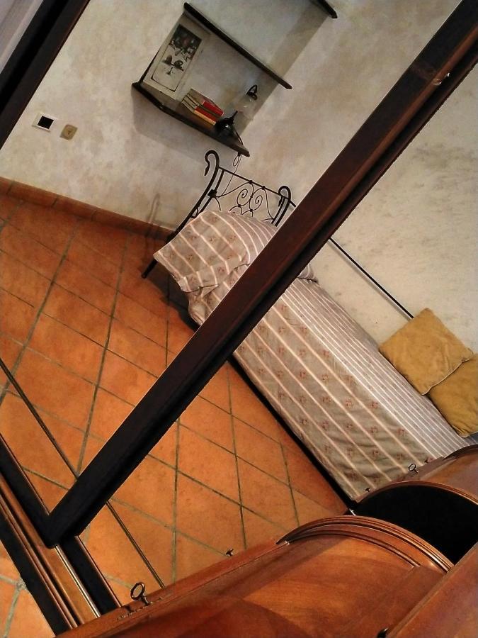 Villa Rossi Полиняно а Маре Екстериор снимка