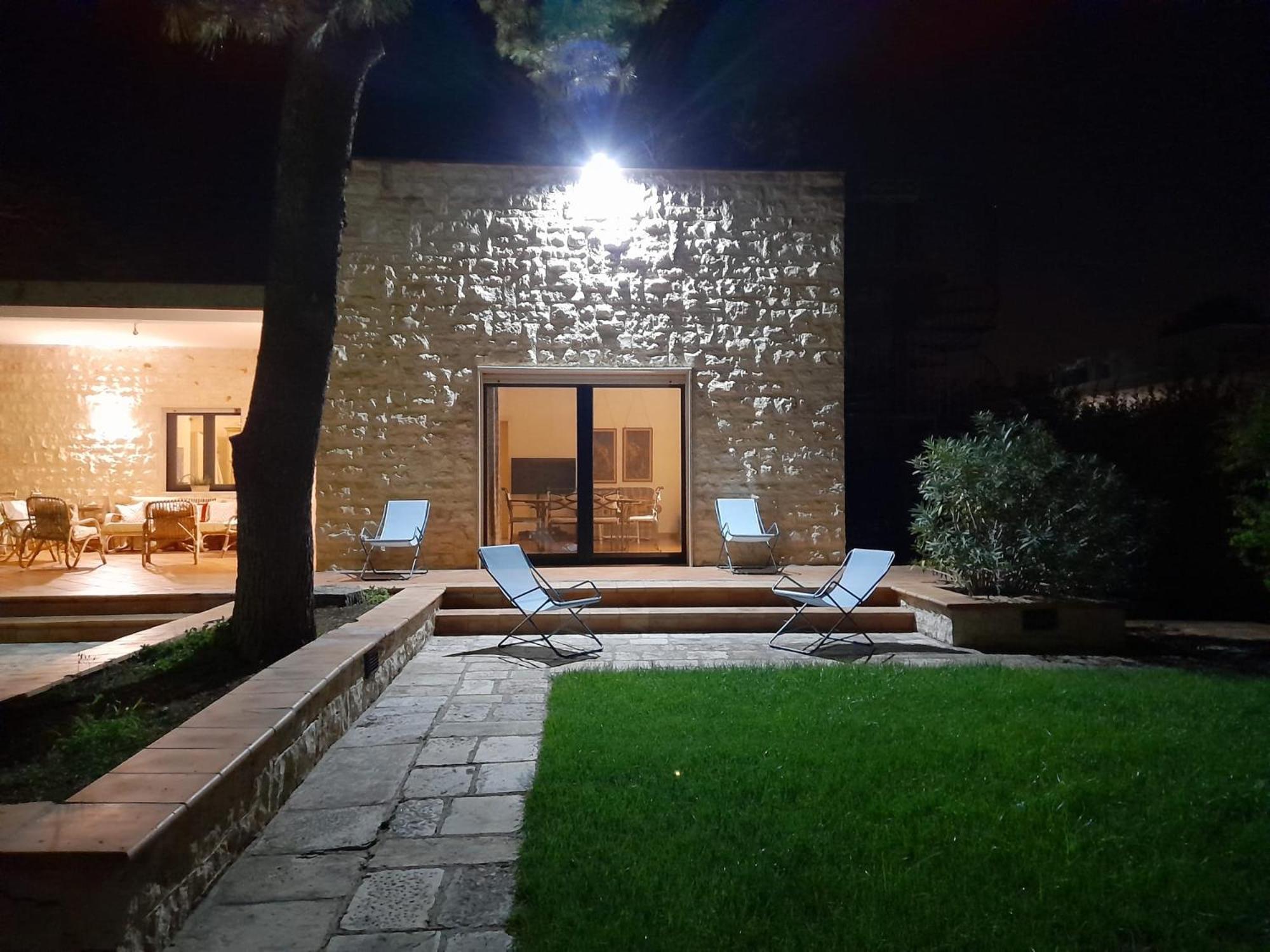 Villa Rossi Полиняно а Маре Екстериор снимка